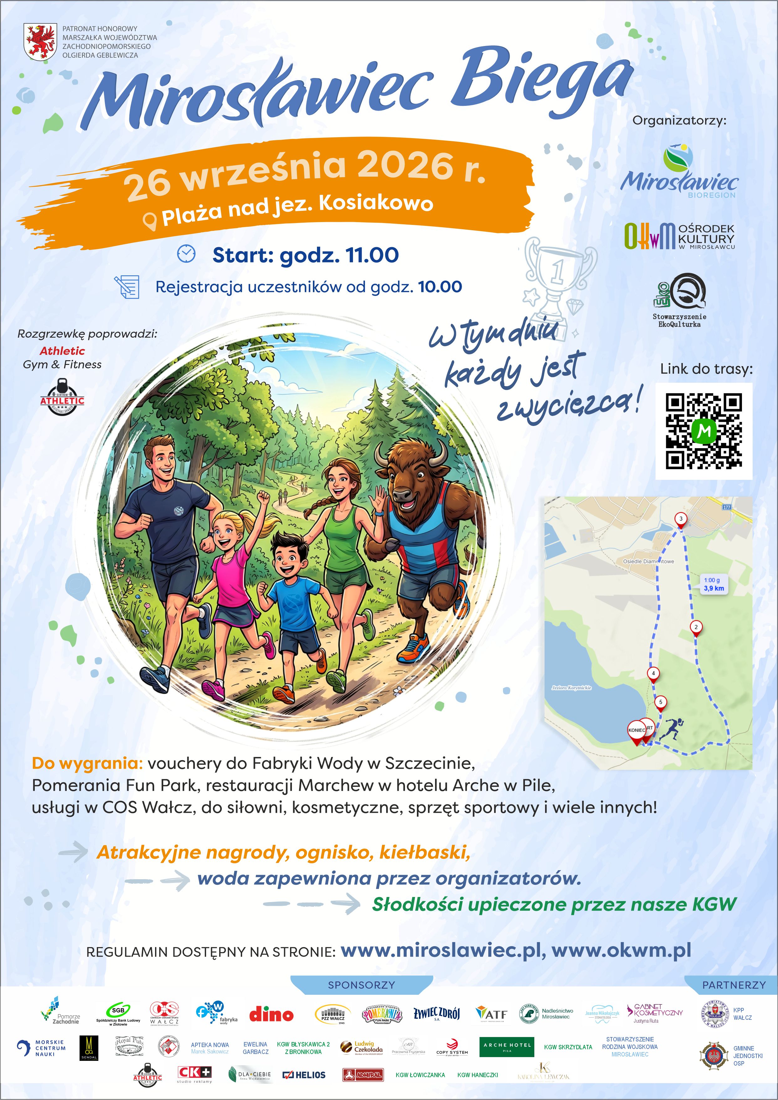 Plakat wydarzenia &bdquo;Mirosławiec Biega&rdquo;. Bieg odbędzie się 26 września 2026 roku na&nbsp;plaży nad jeziorem Kosiakowo. Start o&nbsp;godz. 11.00, rejestracja uczestnik&oacute;w od godz. 10.00. Na plakacie znajduje się ilustracja rodziny biegnącej leśną trasą wraz z&nbsp;żubrem w&nbsp;stroju sportowym. Obok przedstawiono mapę trasy o&nbsp;długości około 3,9 km. Na plakacie znajdują się r&oacute;wnież informacje o&nbsp;rozgrzewce prowadzonej przez Athletic Gym & Fitness, atrakcyjnych nagrodach, ognisku, kiełbaskach, wodzie oraz&nbsp;słodkościach przygotowanych przez KGW. Wymienieni są organizatorzy: Mirosławiec Bioregion, Ośrodek Kultury w&nbsp;Mirosławcu i&nbsp;Stowarzyszenie EkoQultura.